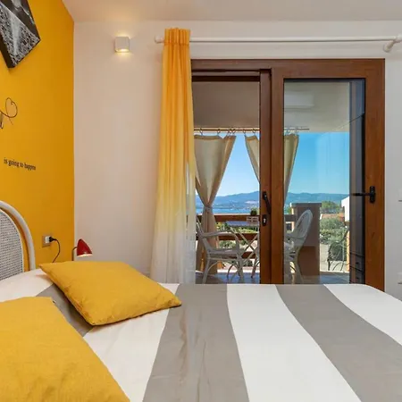 Pensionat Casa Sharon Vista Mare Ad