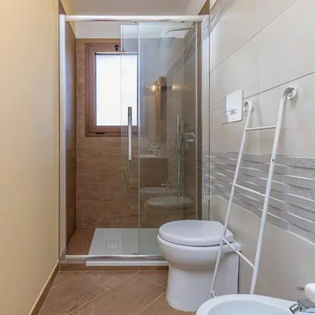 Πανσιόν Casa Sharon Vista Mare Ad 3*