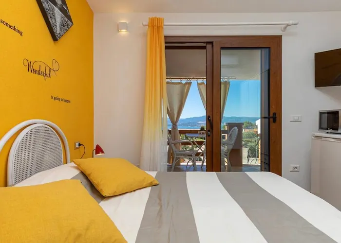 Pensionat Casa Sharon Vista Mare Ad